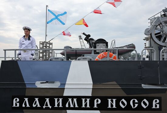 Russia Navy New Anti-Sabotage Boat Transfer