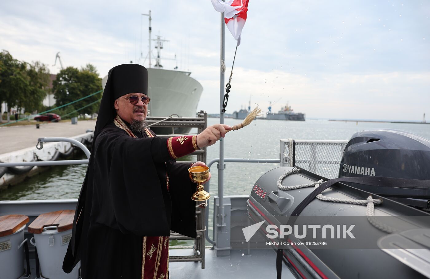 Russia Navy New Anti-Sabotage Boat Transfer