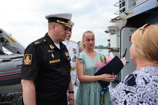 Russia Navy New Anti-Sabotage Boat Transfer