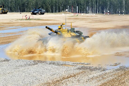 Russia Army Games Tank Biathlon