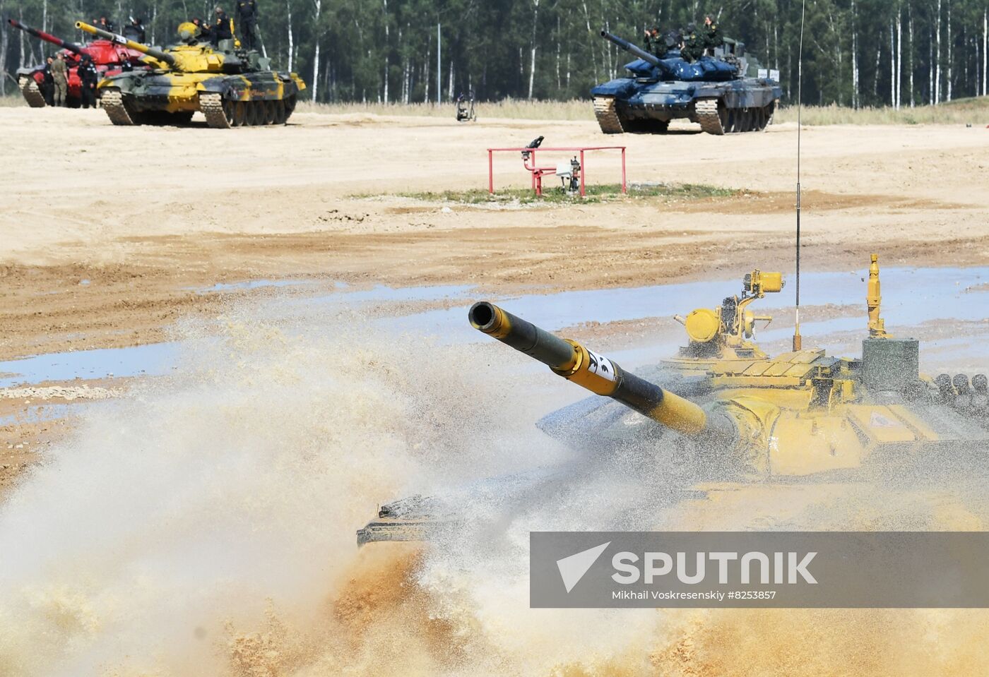 Russia Army Games Tank Biathlon