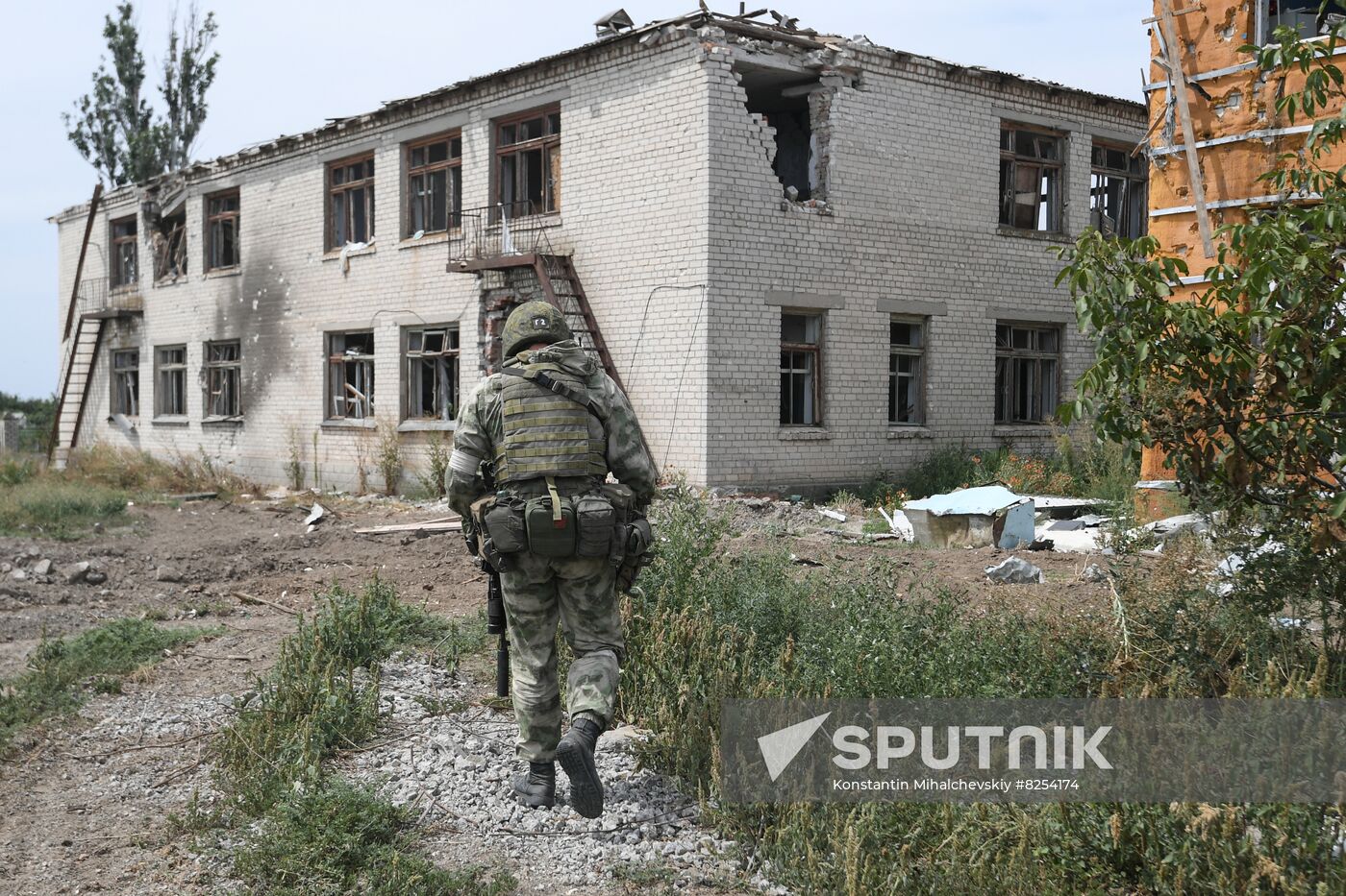 Ukraine Russia Military Operation Troops Advancing