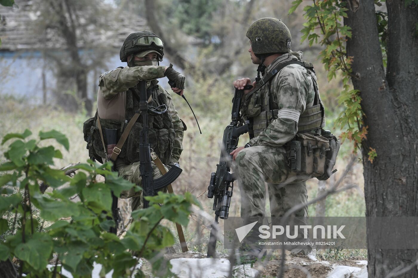 Ukraine Russia Military Operation Troops Advancing