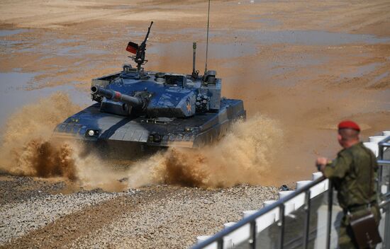 Russia Army Games Tank Biathlon