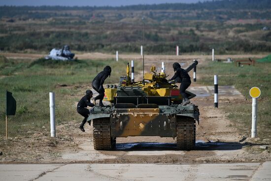 Russia Army Games Tank Biathlon