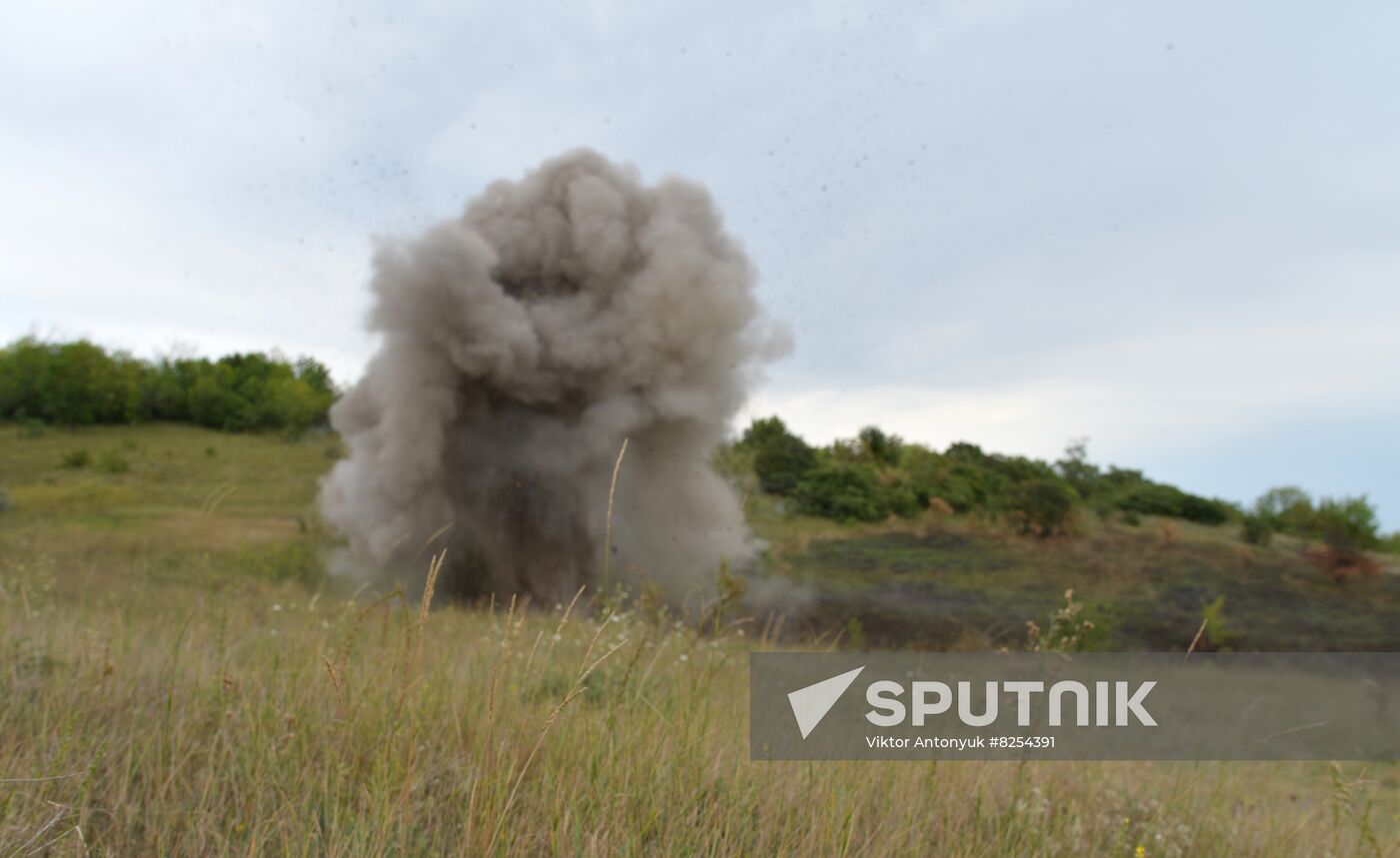 Ukraine Russia Military Operation Sappers