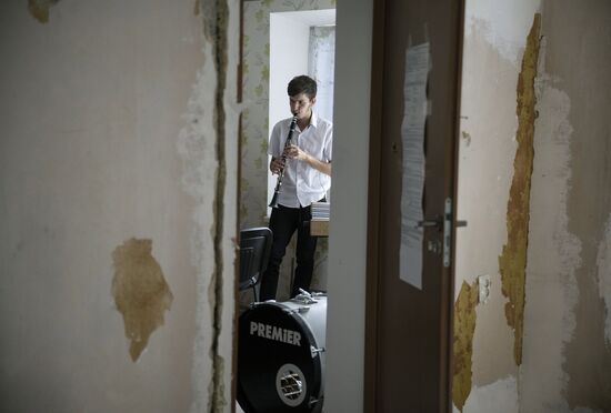 DPR Russia Ukraine Military Operation Entrance Exams