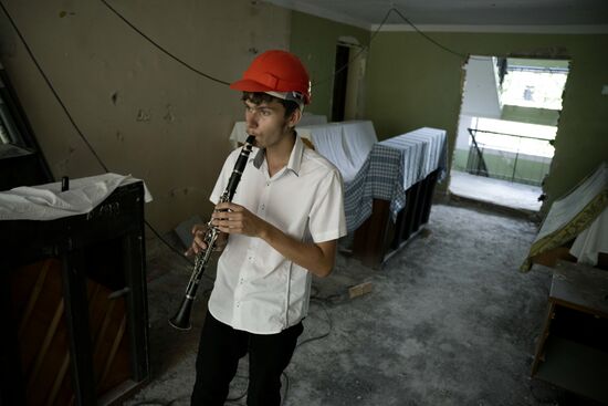 DPR Russia Ukraine Military Operation Entrance Exams