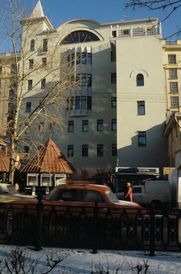 Perestroika Soviet-American construction joint venture