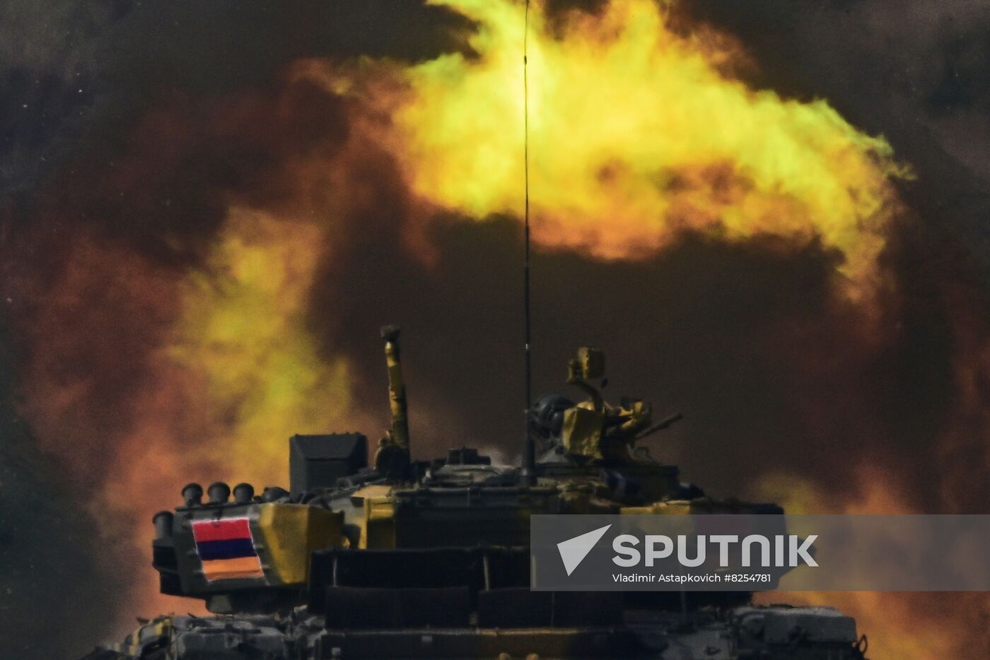 Russia Army Games Tank Biathlon