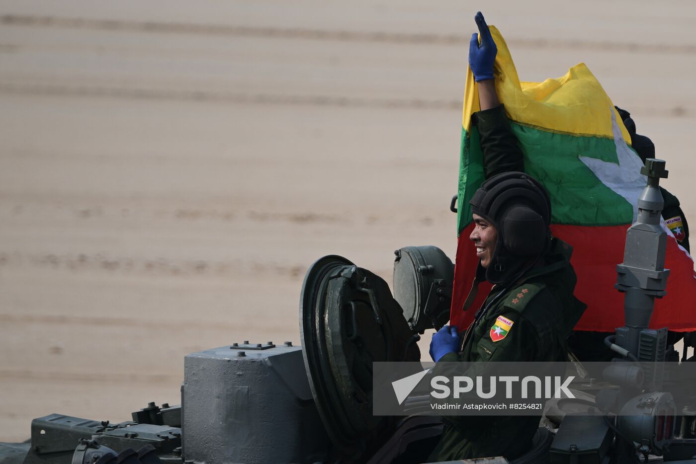 Russia Army Games Tank Biathlon