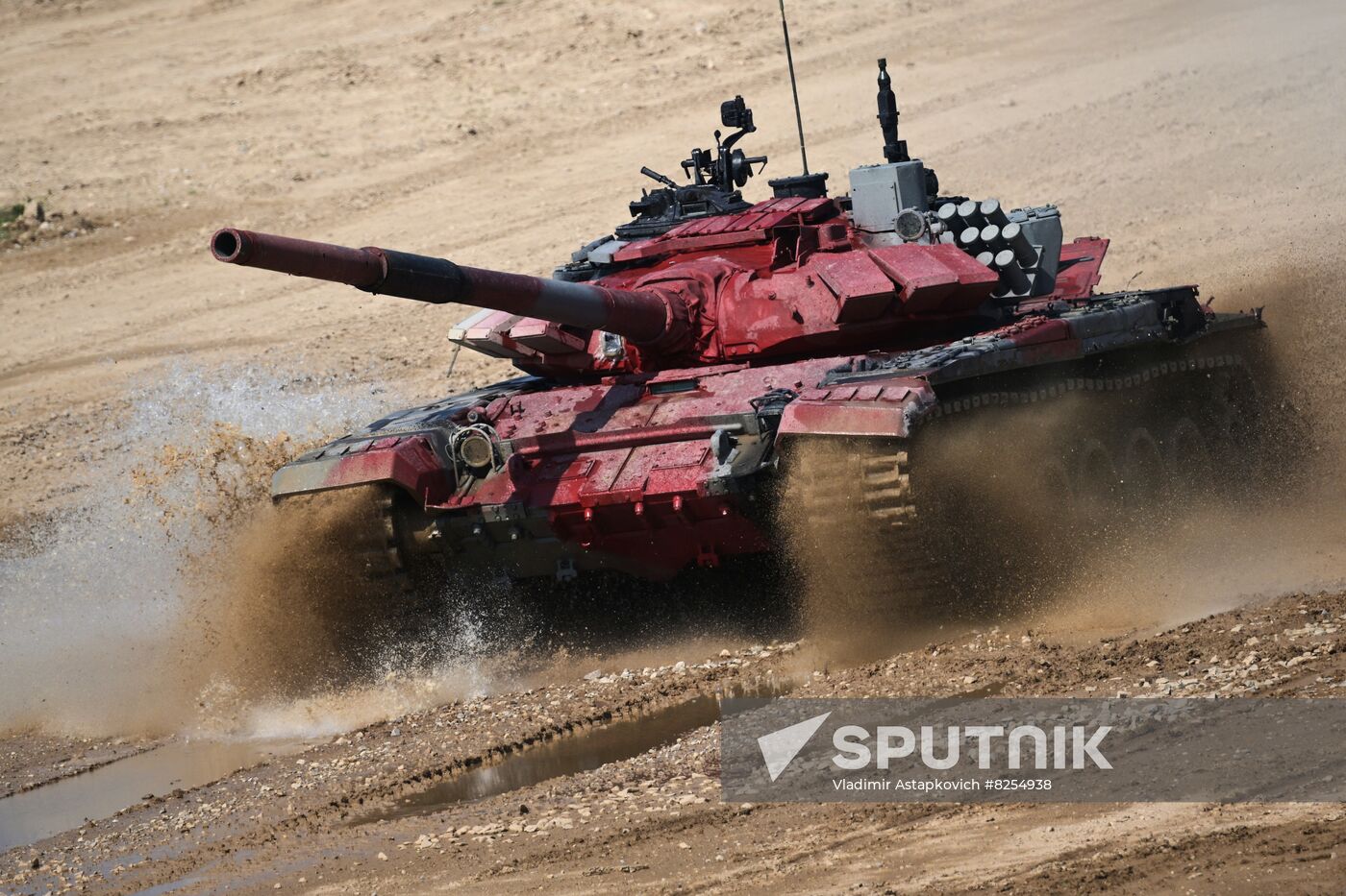 Russia Army Games Tank Biathlon
