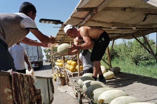 Uzbekistan Daily Life