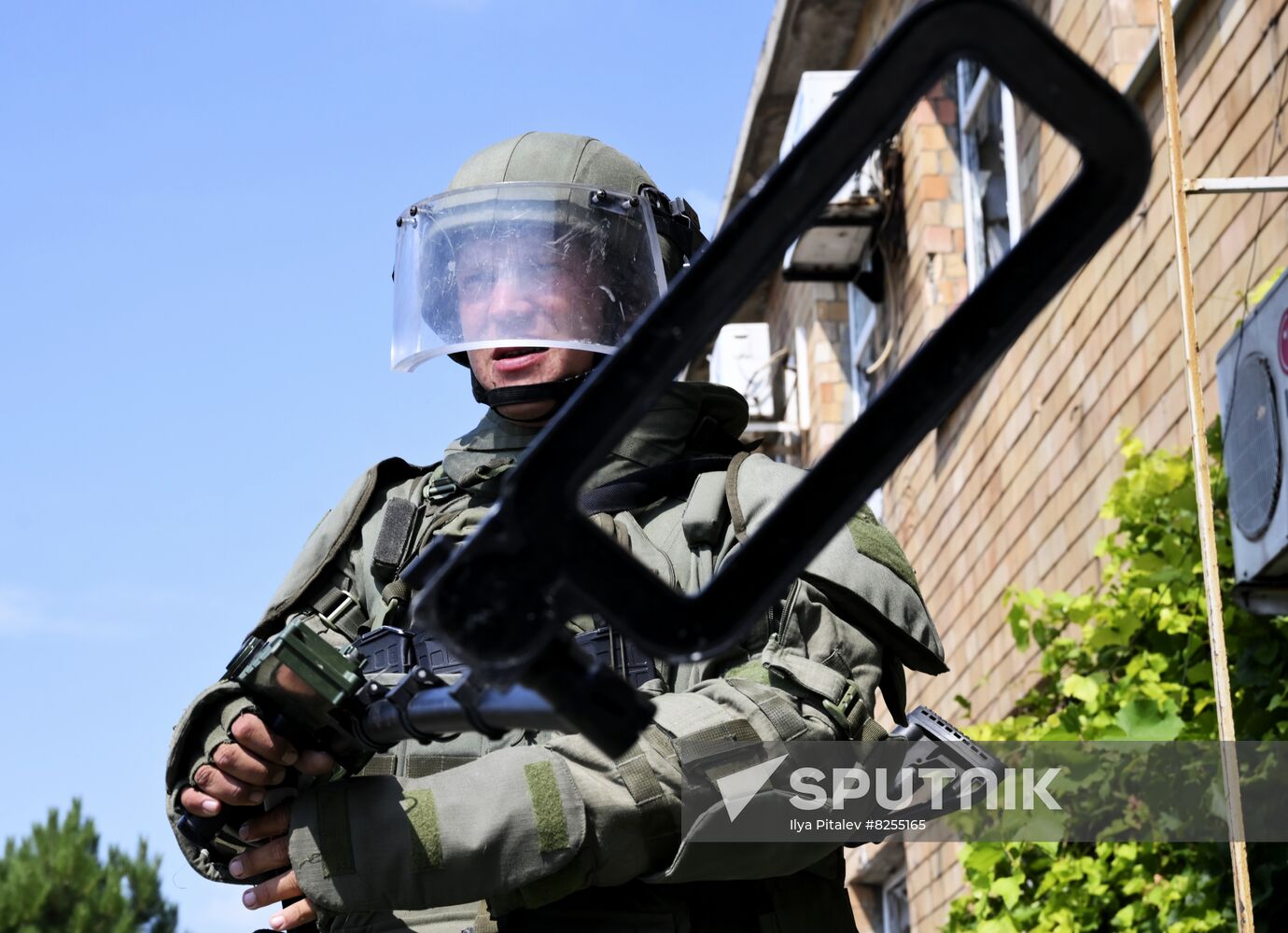 DPR Russia Ukraine Military Operation Demining