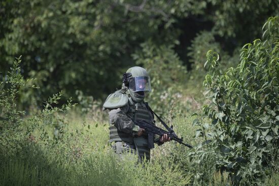 DPR Russia Ukraine Military Operation Demining