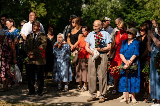 Latvia WWII Soviet Soldiers Reburial