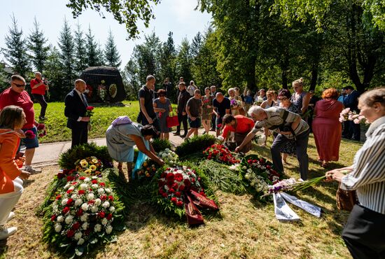 Latvia WWII Soviet Soldiers Reburial