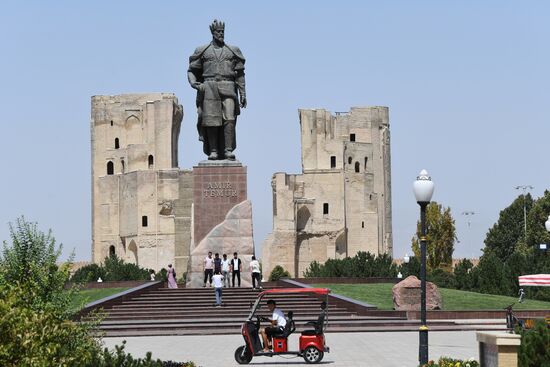 Uzbekistan Daily Life