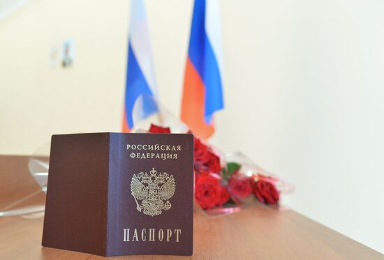 Ukraine Russia Military Operation Passports Handing