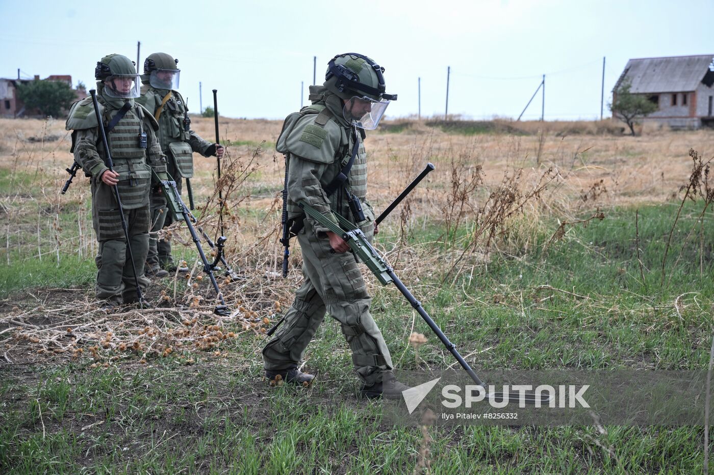DPR Russia Ukraine Military Operation Demining