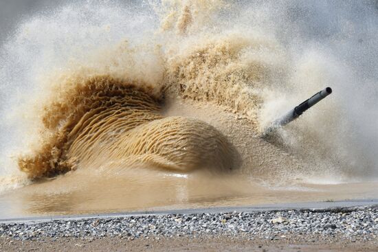 Russia Army Games Tank Biathlon