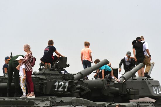 Russia Army Games Tank Biathlon