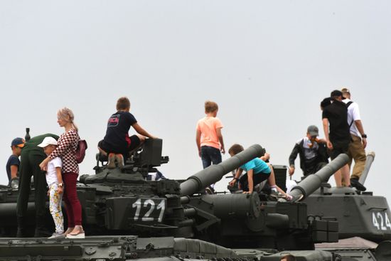 Russia Army Games Tank Biathlon