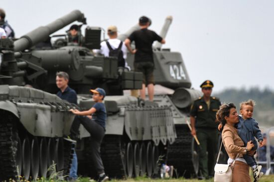 Russia Army Games Tank Biathlon