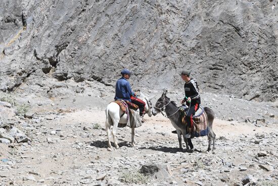 Uzbekistan Tourism Hazrati Dovud Cave