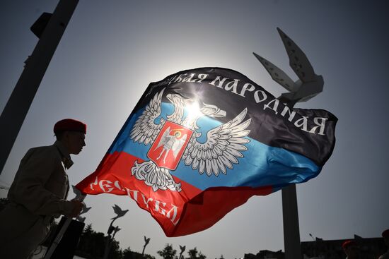 DPR Russia National Flag Day