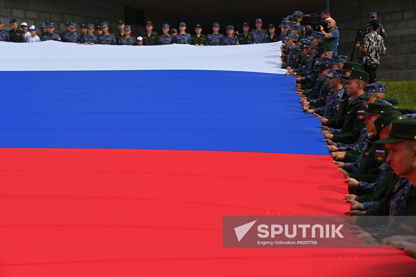 Russia National Flag Day