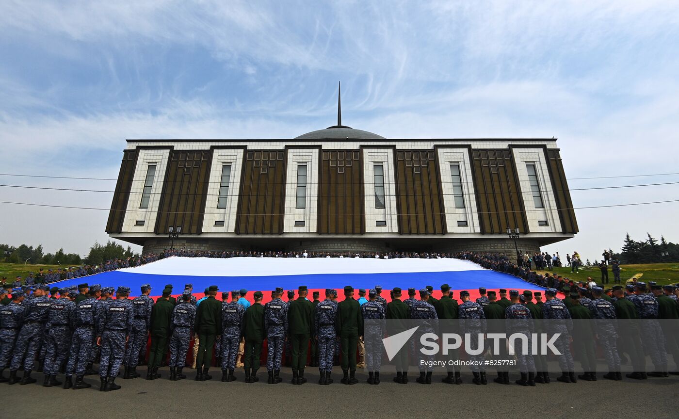 Russia National Flag Day