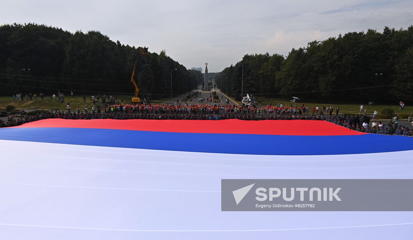 Russia National Flag Day