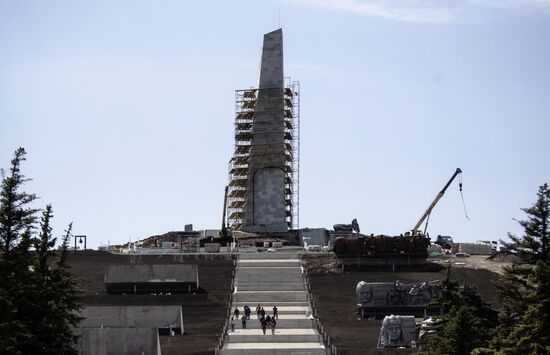 DPR Russia Ukraine Military Operation Memorial Restoration