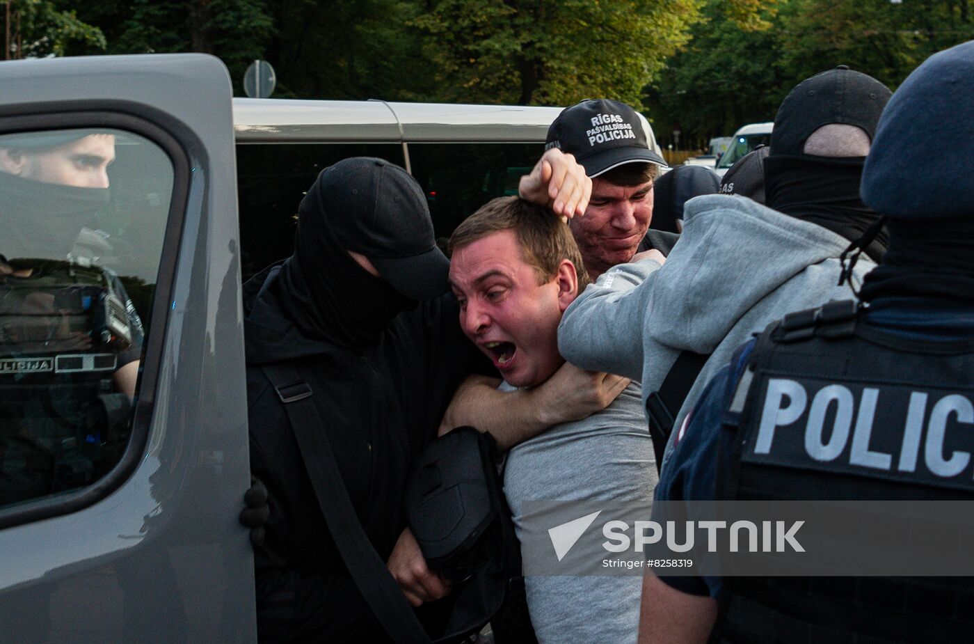 Latvia WWII Soviet Monument Demolition