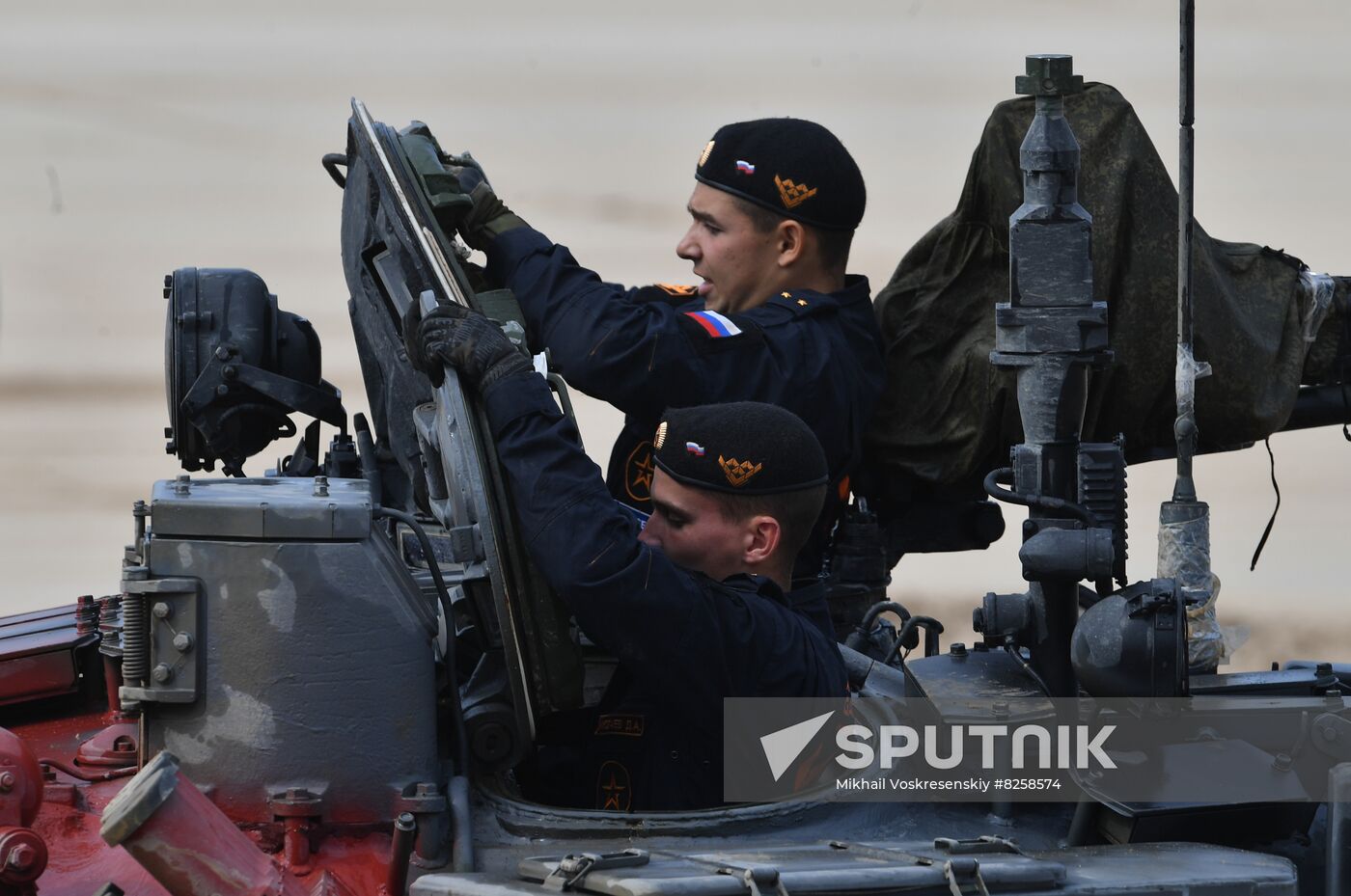 Russia Army Games Tank Biathlon