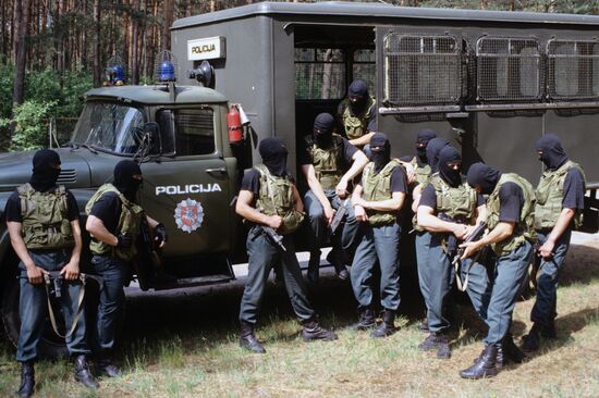 Aras rapid response unit of Lithuanian Interior Ministry