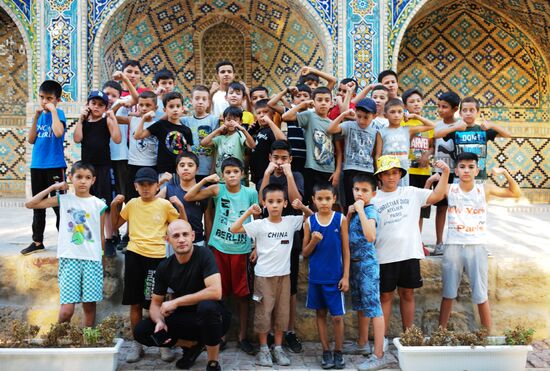 Uzbekistan Daily Life