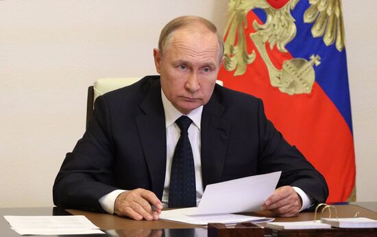 Russia Putin Wildfires Response