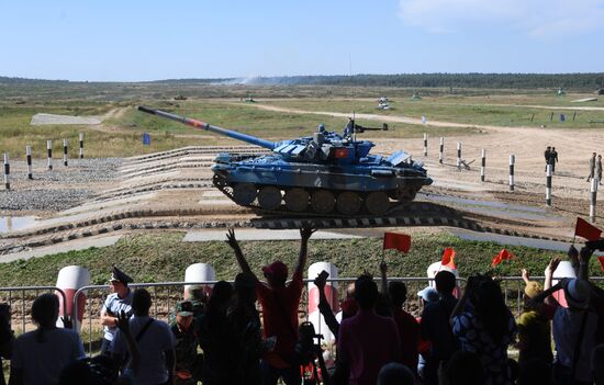 Russia Army Games Tank Biathlon