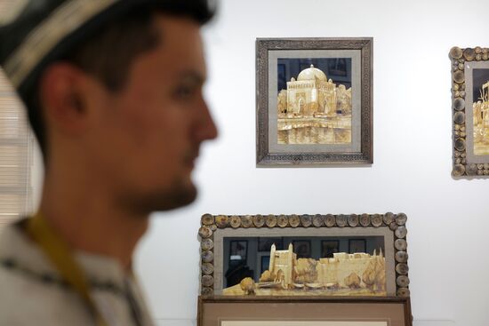 Daily life in Bukhara