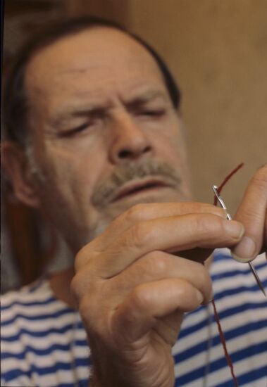 Embroidery master Boris Reznikov