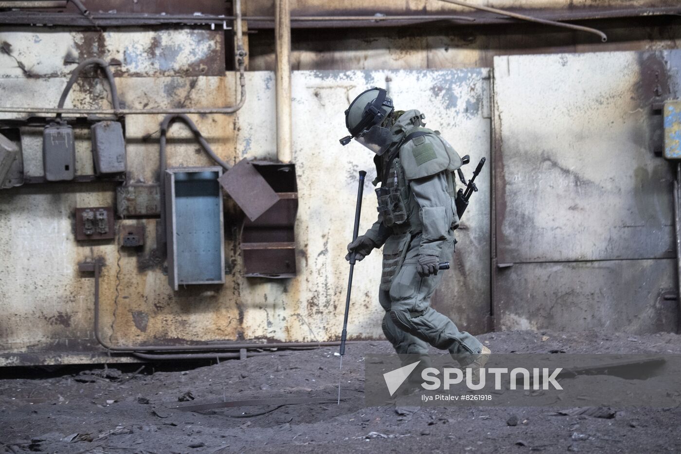 DPR Russia Ukraine Military Operation Demining
