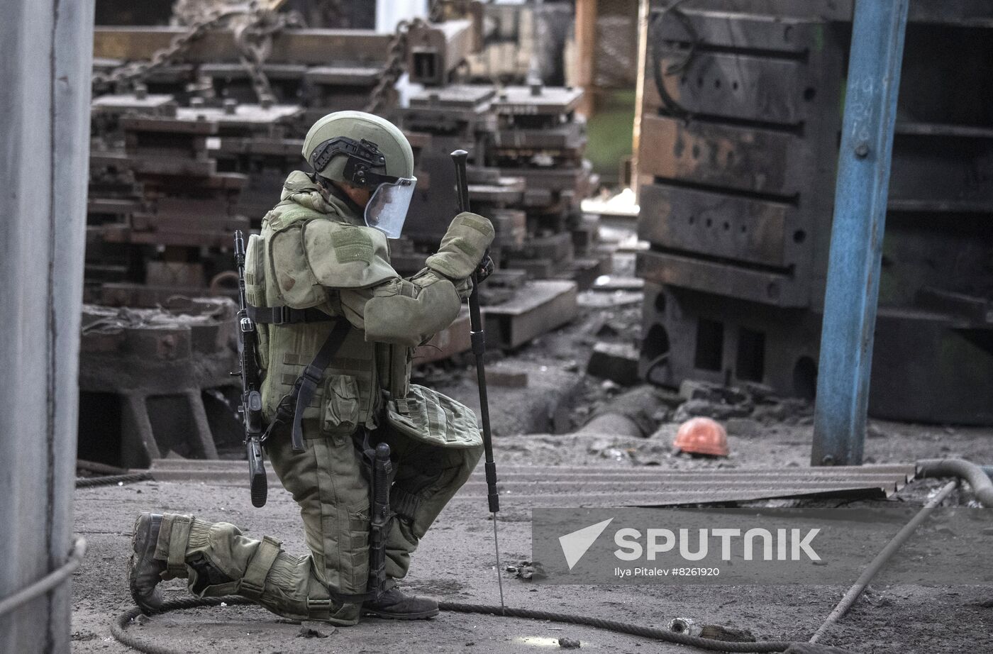 DPR Russia Ukraine Military Operation Demining