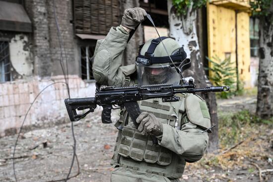 DPR Russia Ukraine Military Operation Demining