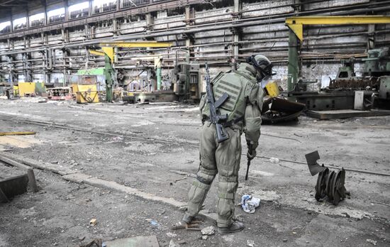 DPR Russia Ukraine Military Operation Demining