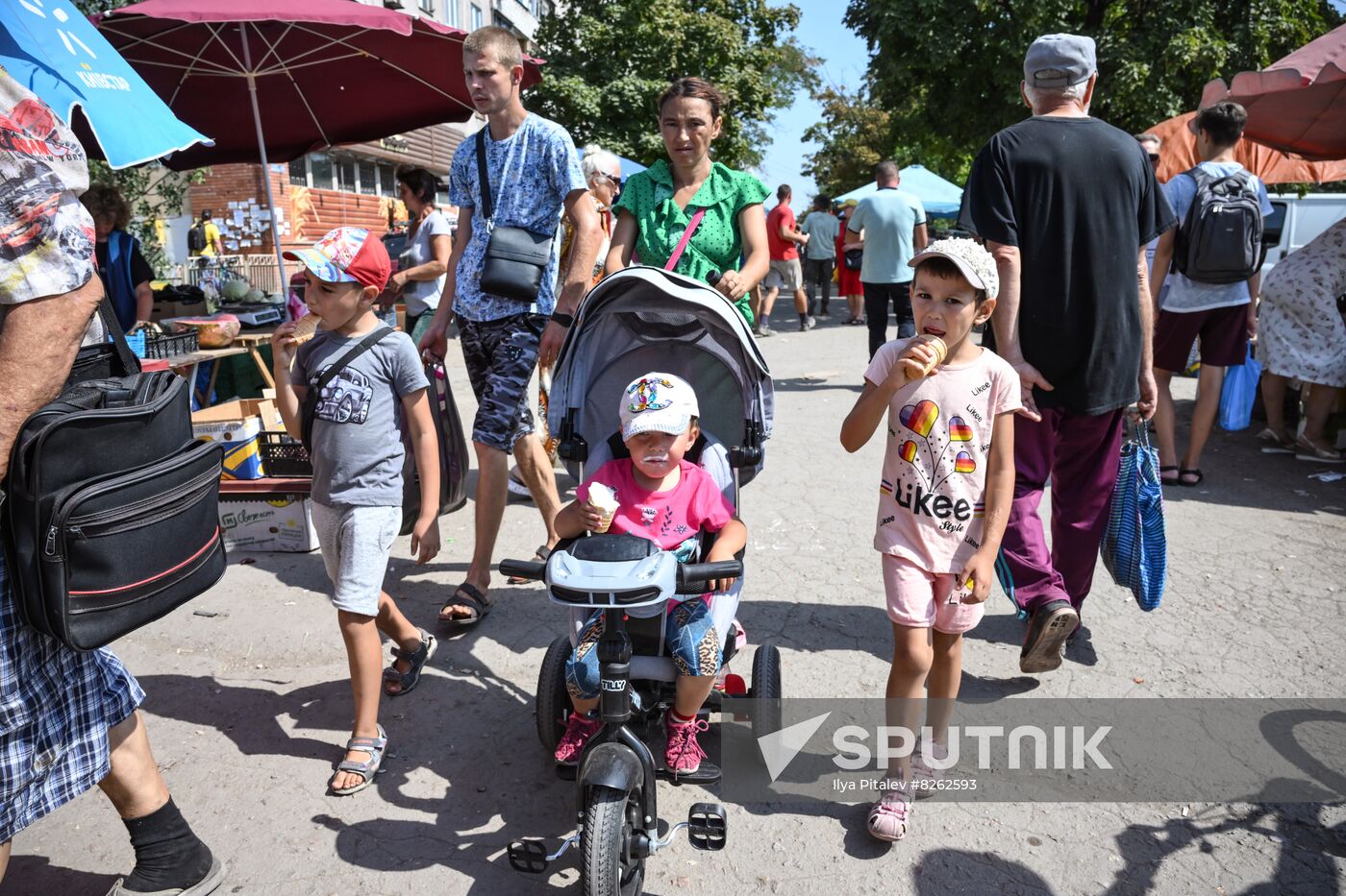 DPR Russia Ukraine Military Operation Daily Life