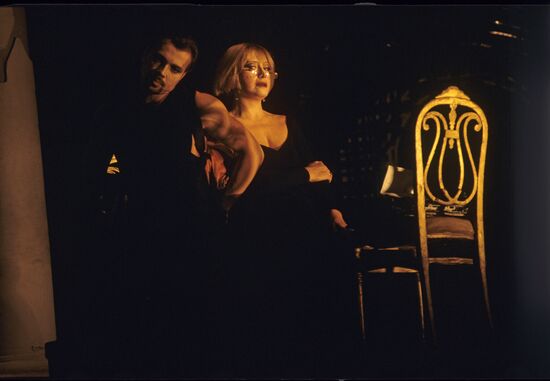 Performance The Lady Without the Camellias