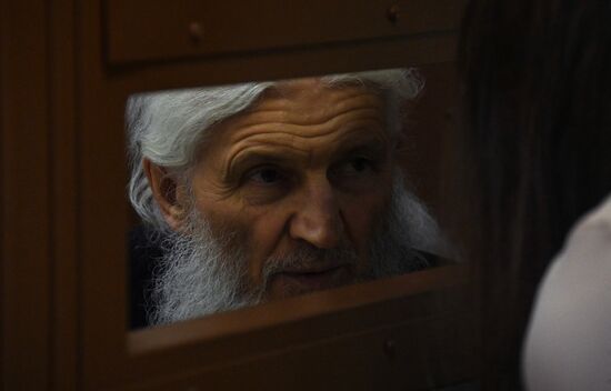 Russia Renegade Priest New Trial