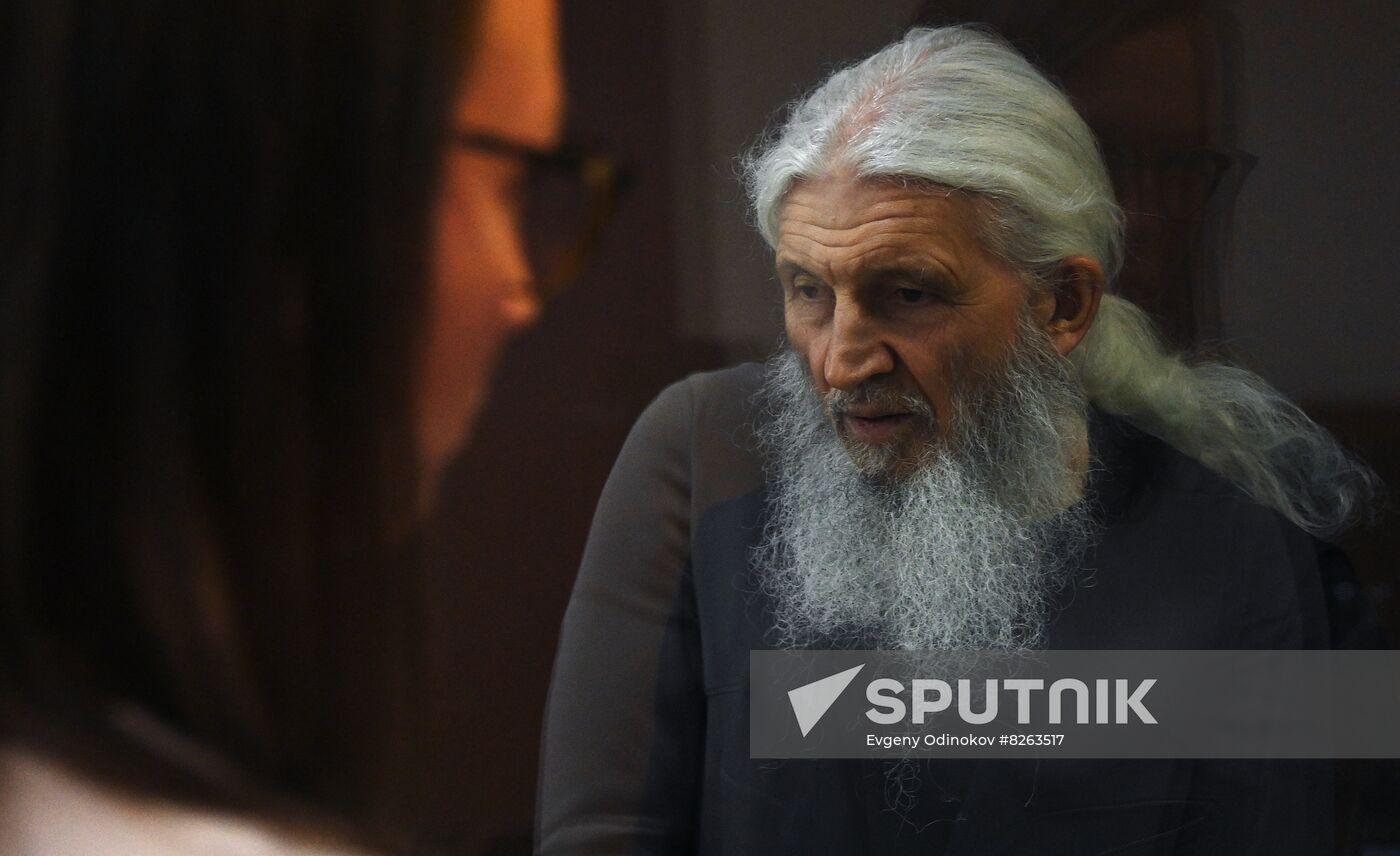 Russia Renegade Priest New Trial